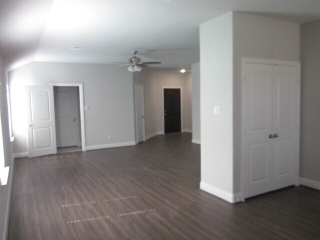 Building Photo - 1420 Warringwood Dr
