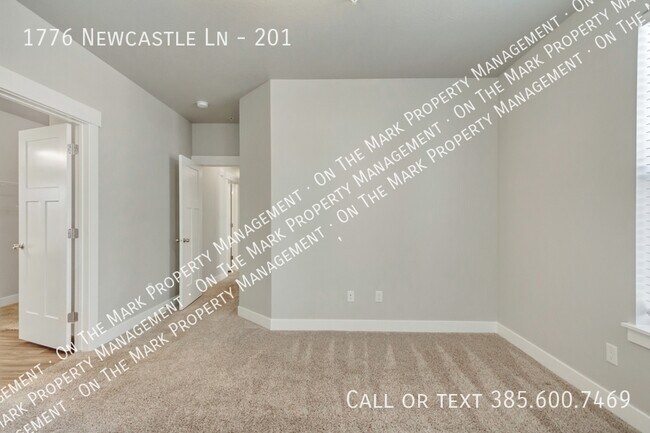 Building Photo - 1776 W Newcastle Ln