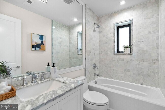 Building Photo - 4628 Blagden Terrace NW