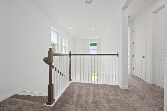 Building Photo - 5148 Goldfinch Dr