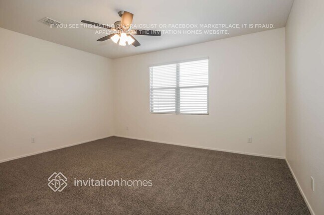 Building Photo - 37746 W Capri Ave