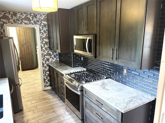 Building Photo - 668 Georgia Ave