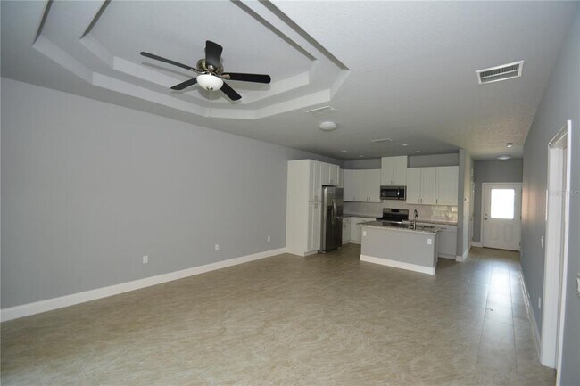 Building Photo - 1 Pontiac Ln