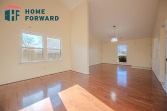 Building Photo - 2504 Ashbrooke Dr