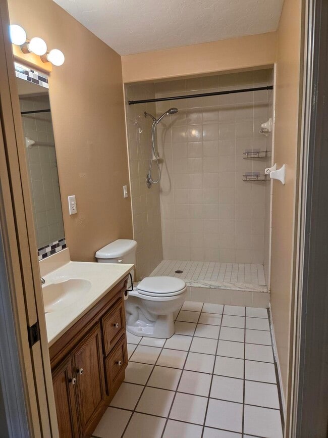 Building Photo - 1422 36th Ave