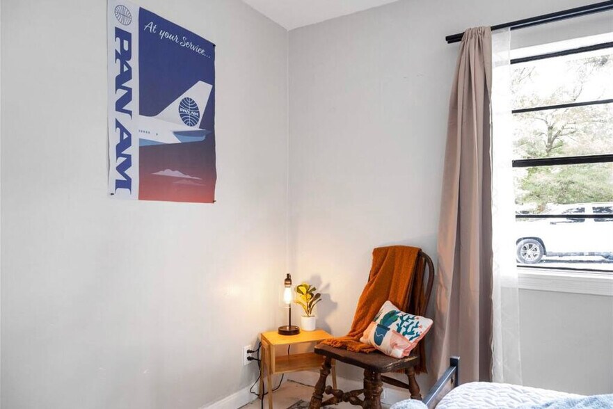 Building Photo - 2001 N 61st Ave