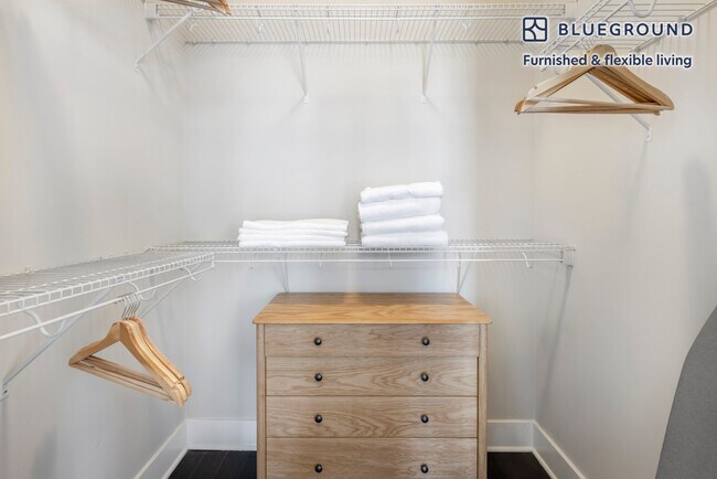 Building Photo - 111 W Polk St