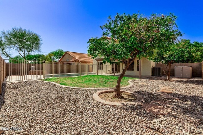 Building Photo - 5971 W Venus Way