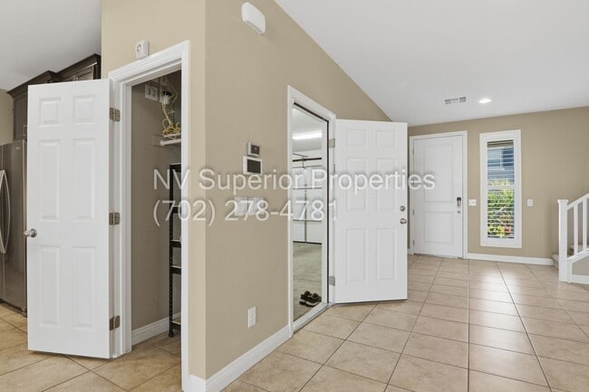 Building Photo - NW!! Pool!!! 5 Bedrooms!!! Bedroom & Bath Downstairs!!! Gated!!!! Covered Patio!!!