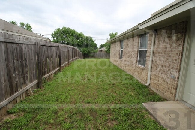Building Photo - 1408 Pima Trail