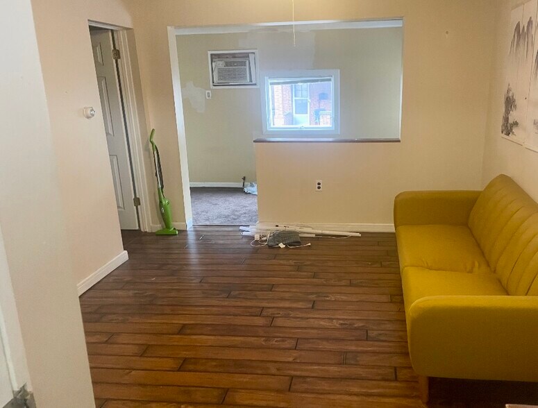 Building Photo - 1973 E 124th Pl