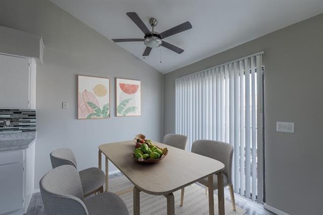 Building Photo - 1122 Millview Dr