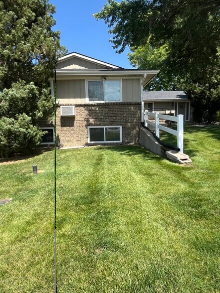 Building Photo - 5292 Meade St