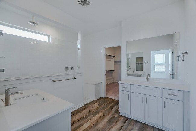 Building Photo - 15135 Wild Gully Wy