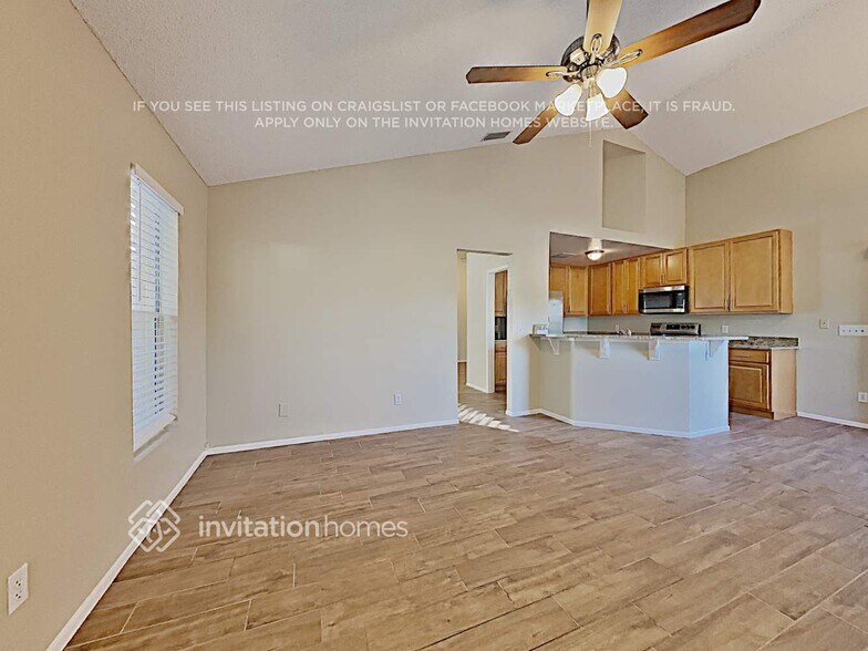 Building Photo - 2030 Attaway Dr