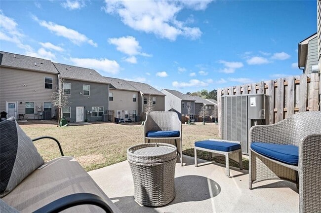 Building Photo - 7126 Chara Ln