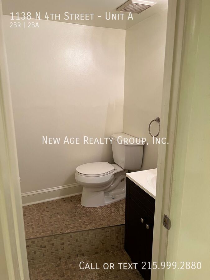 Building Photo - 1138 N 4th St