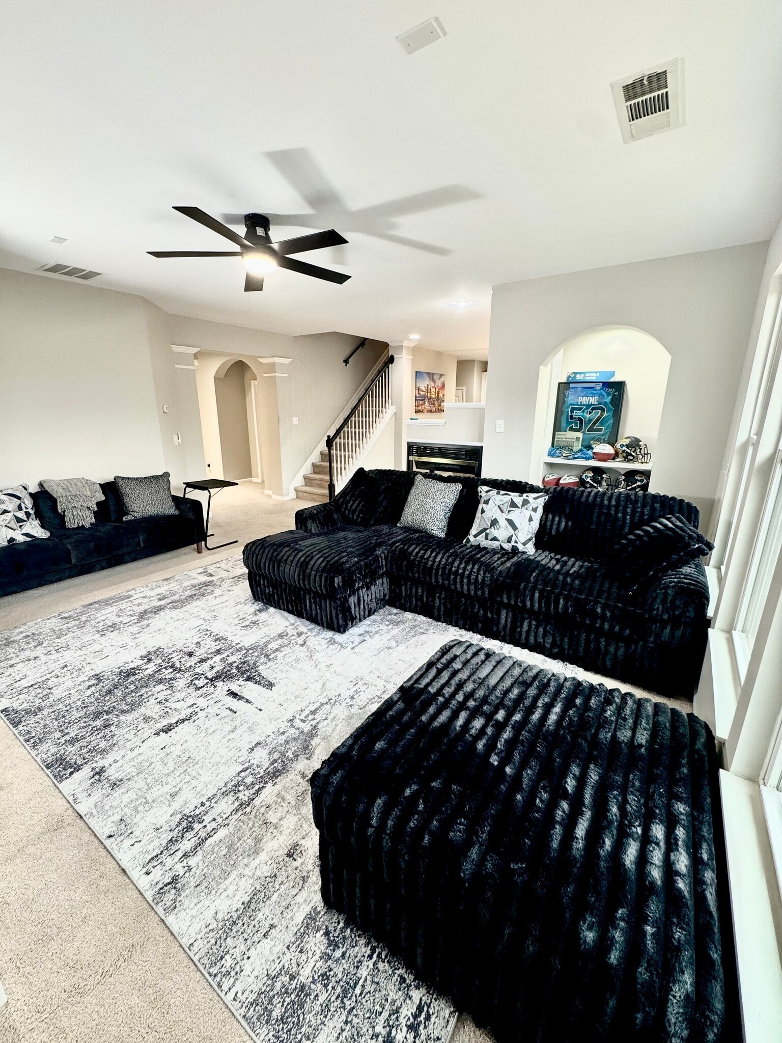 Building Photo - 410 Broadmoore Sq