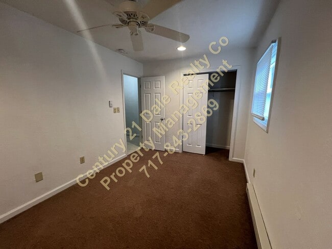 Building Photo - 2BR, 1.5 Bath home in Dallastown School Di...