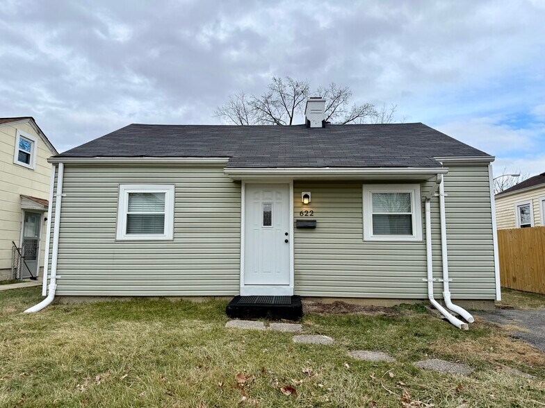 Building Photo - 622 Northview Ave