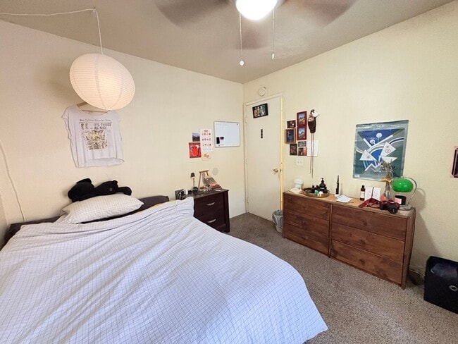 Building Photo - Spacious 4BR Canyon-View Home Near SDSU