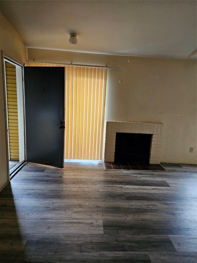 Building Photo - 12631 Ashford Meadow Dr