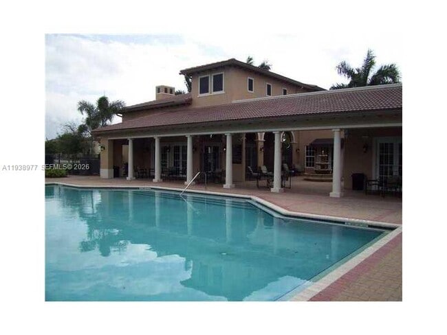 Building Photo - 917 SW 147th Ave