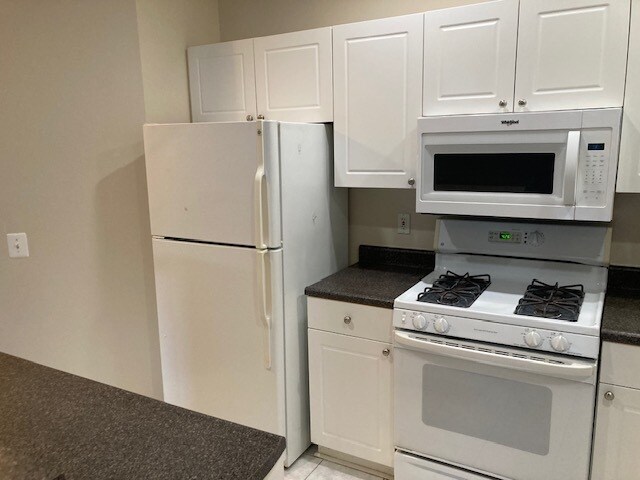 Building Photo - 11307 Aristotle Dr