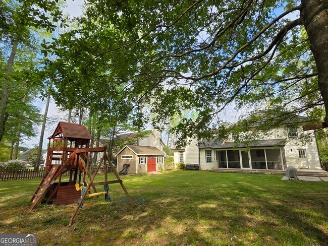 Building Photo - 215 Calgary Dr