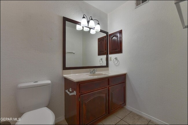 Building Photo - 695 Bluff Canyon Cir