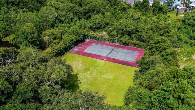Building Photo - 2328 Sadler Rd