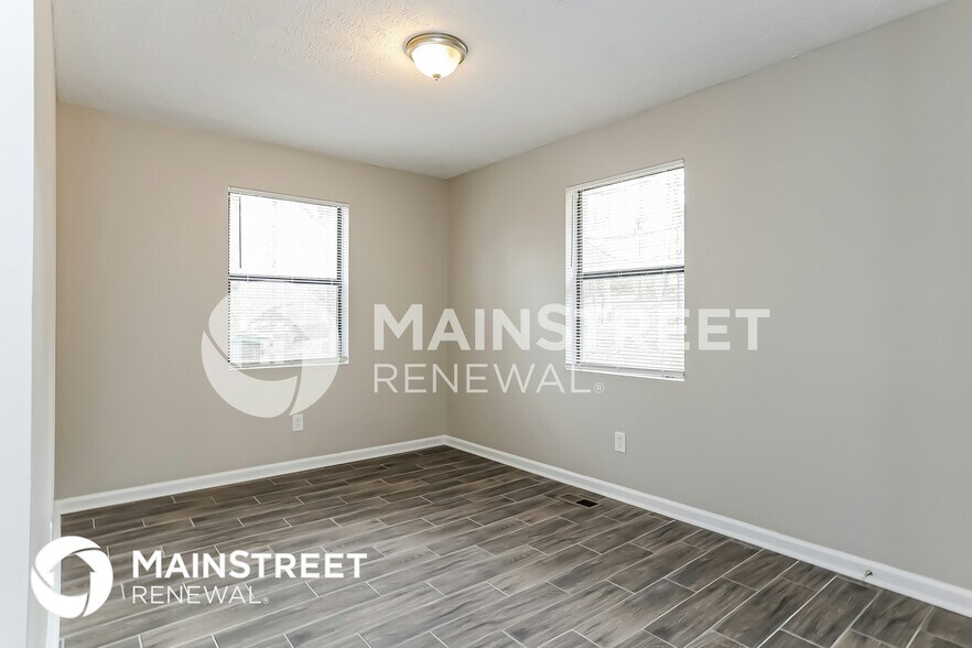 Building Photo - 8905 Daer Water Dr