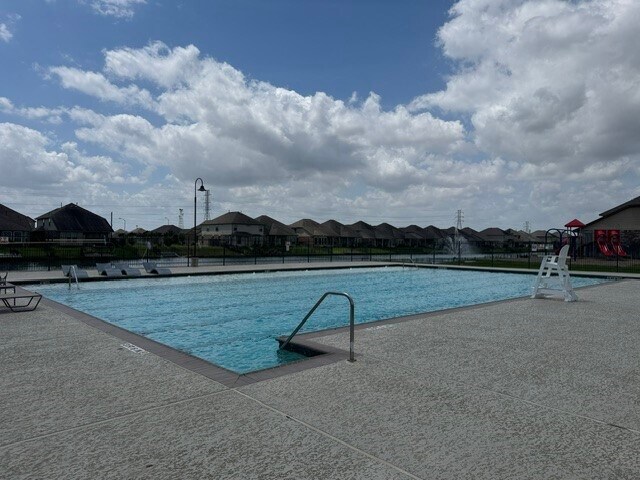 Building Photo - 3831 W Alessano Ln