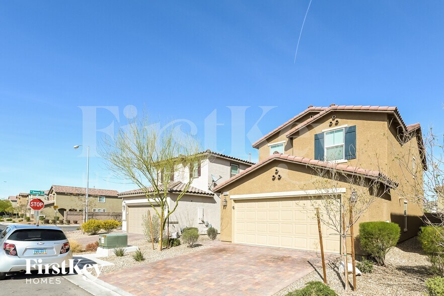 Building Photo - 9312 Colinton Ct