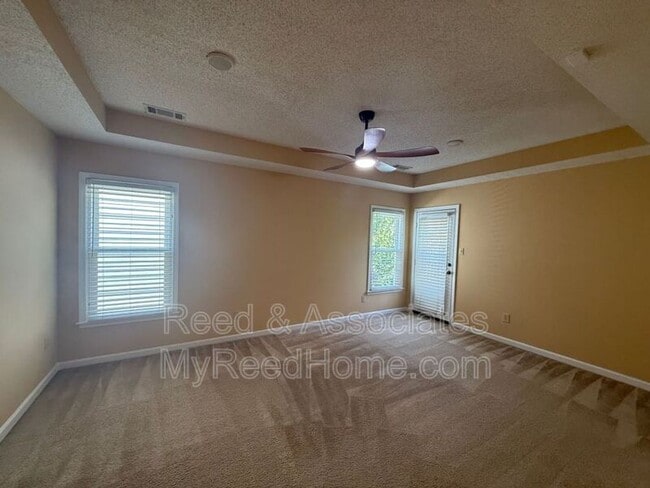 Building Photo - 126 Riverwalk Pl