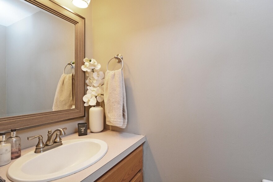 Building Photo - 2276 130th Ave NW