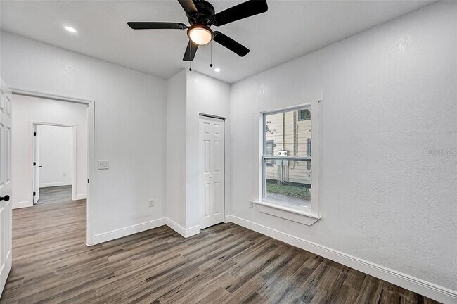 Building Photo - 1622 Ballard Park Dr