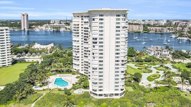Building Photo - 550 S Ocean Blvd