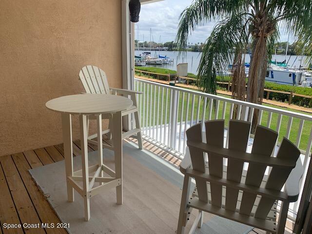 Building Photo - 16 Marina Isles Blvd