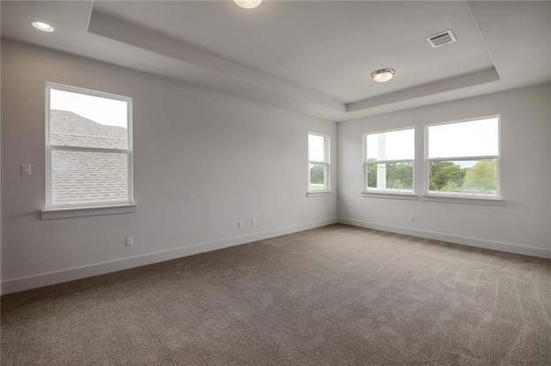 Building Photo - 1265 Summerbrooke Cir