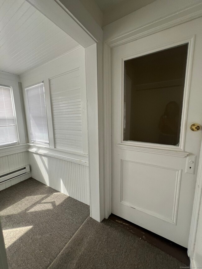 Building Photo - 334 Brightwood Ave