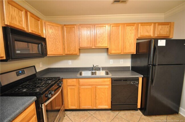 Building Photo - 8600 Neuse Landing Ln