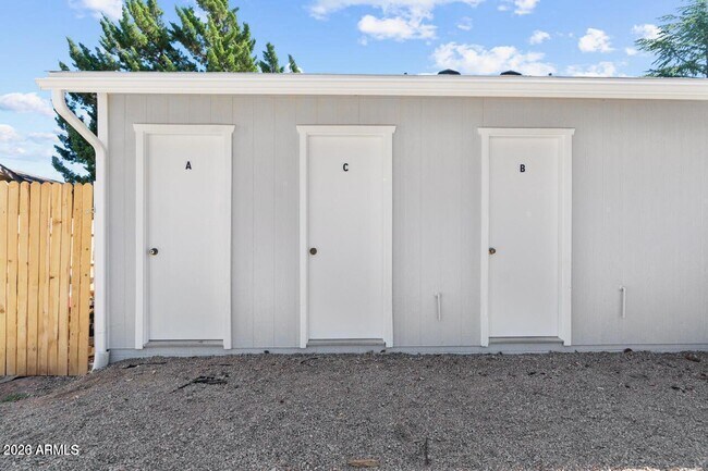 Building Photo - 7800 Spouse Dr