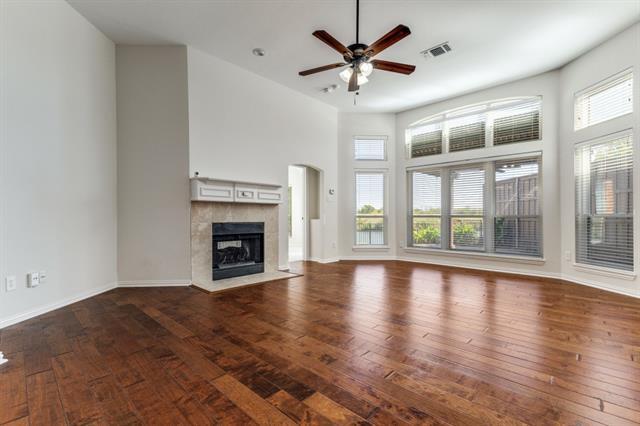 Building Photo - 8904 Lakewood Dr