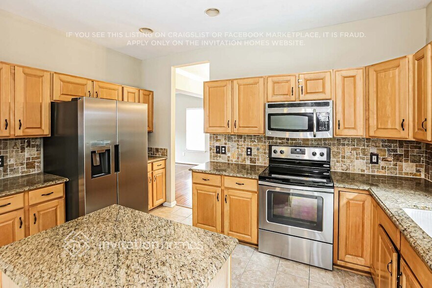 Building Photo - 6017 Downfield Wood Dr
