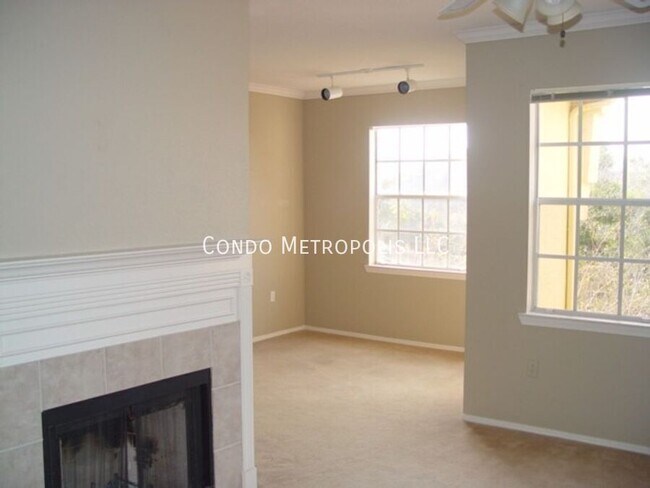 Building Photo - 2632 Robert Trent Jones Dr