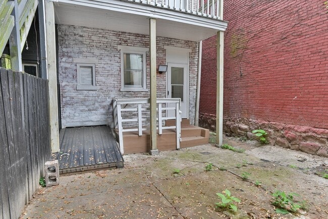 Building Photo - 4 Bedroom Single Family Home on Susquehann...