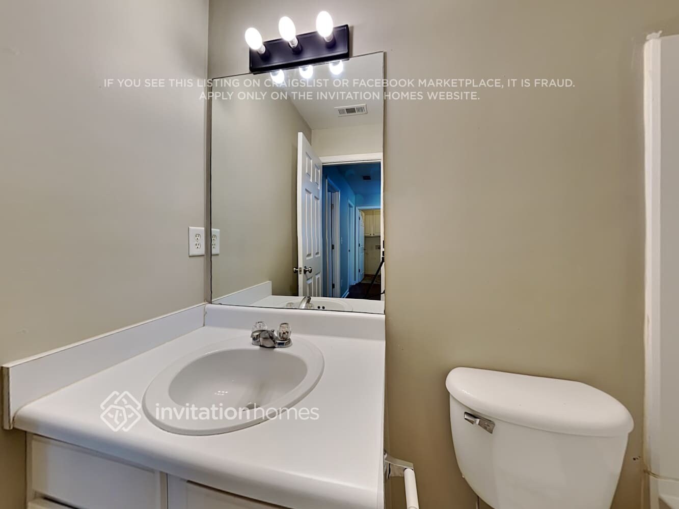 Building Photo - 320 Balaban Cir