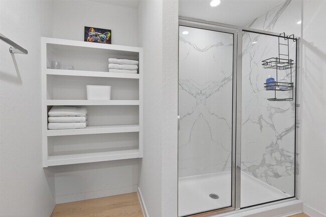 Building Photo - 3903 Dodington Ash Dr