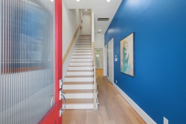 Building Photo - 2713 Kinsley Oaks Dr